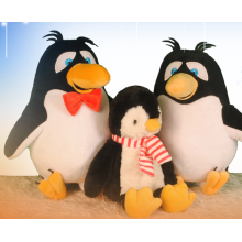 Felices pingüinos familia juguetes de peluche